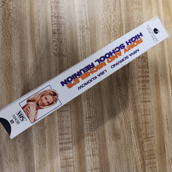 Romy and Michele's High School Reunion 1995 VHS Cult Classic Sorvino Kudrow VTG - Picture 4 of 9